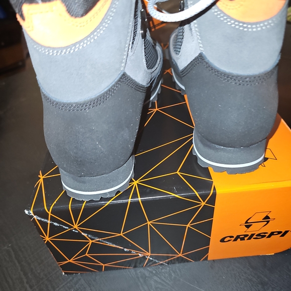 CRISPI GORE-TEX Womans Gray and Black Waterproof Boots BRAND NEW - Picture 6 of 13